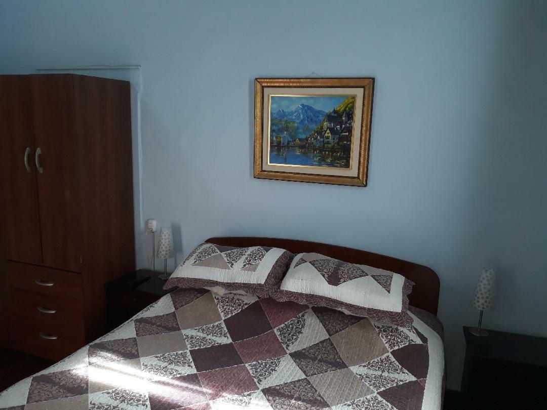 Residencial Praga Hostel Santiago Kültér fotó